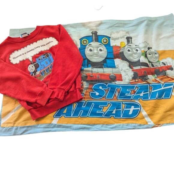 Thomas the Tank Engine vintage kids red sweatshirt‎ & pillowcase lot size 7 - Picture 1 of 10